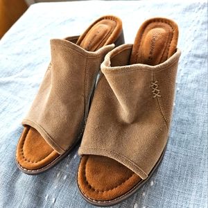 BearPaw Women's Brown Suede Mules